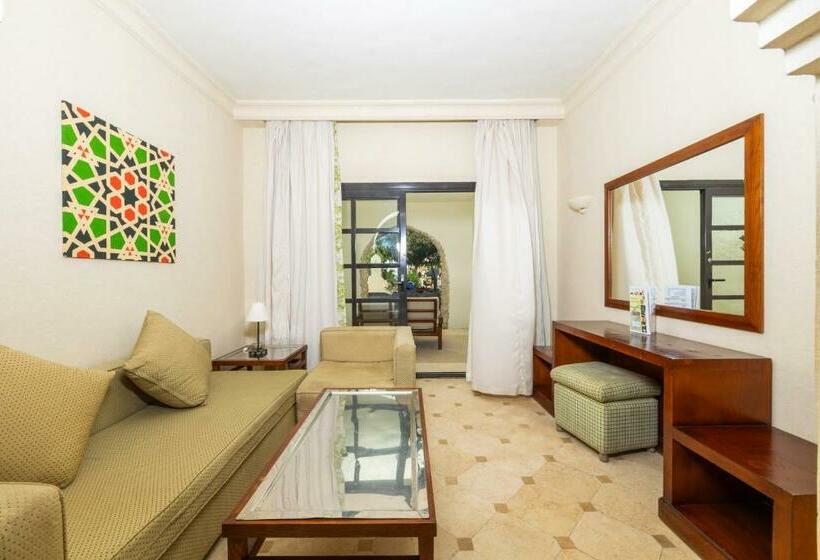 اتاق لوکس, Ghazala Gardens