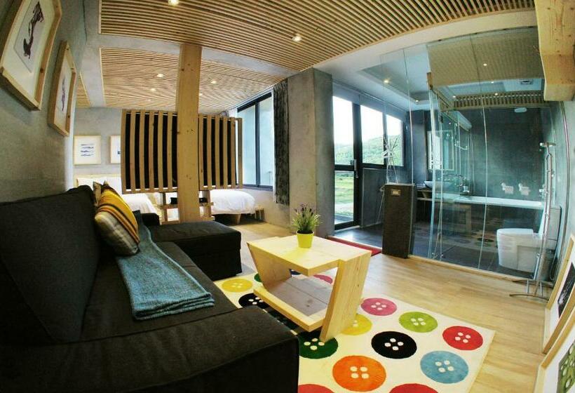 اتاق استاندارد با چشمانداز کوهستان, 墾丁船帆石原宿 L 國旅卡特約 L 可包棟民宿