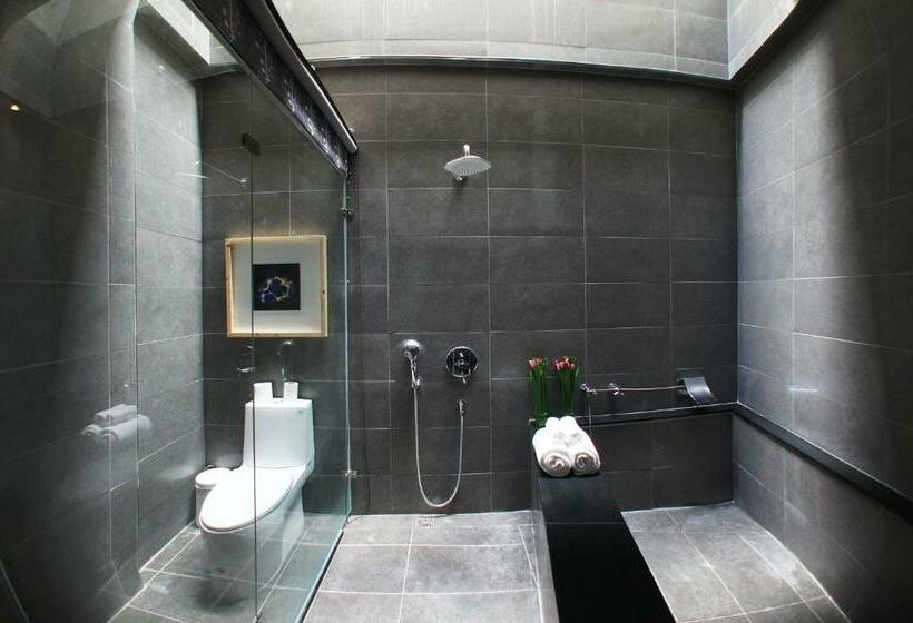 اتاق استاندارد با بالکن, 墾丁船帆石原宿 L 國旅卡特約 L 可包棟民宿