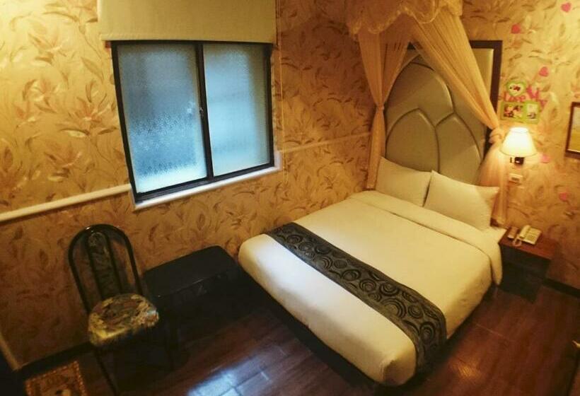 اتاق استاندارد با وان آب گرم, Fu Chia