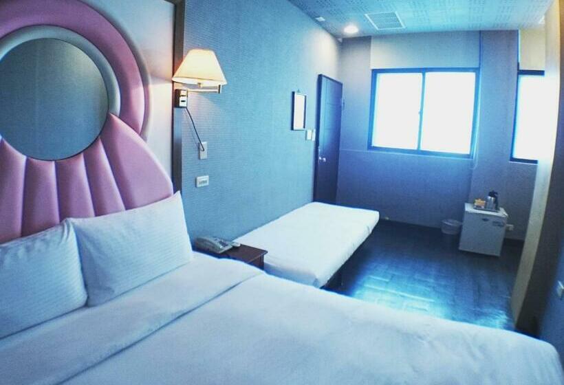 اتاق استاندارد, Fu Chia