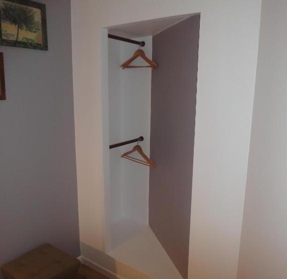 Номер Стандарт Вид на Горы, La Villa Du 15   Chambres Indépendantes & Autonomes Du Restaurant La Maison   Clim Et Piscine Chauff