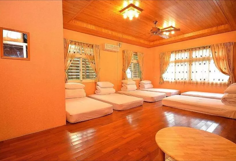 اتاق خانوادگی, Sitou Peach Villa B&b