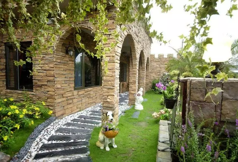 اتاق لوکس, Xin Yuan My Dream Castle