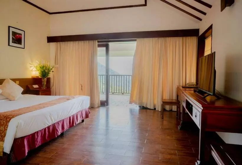 اتاق استاندارد با چشم‌انداز کوهستان, Belvedere Tam Dao Resort