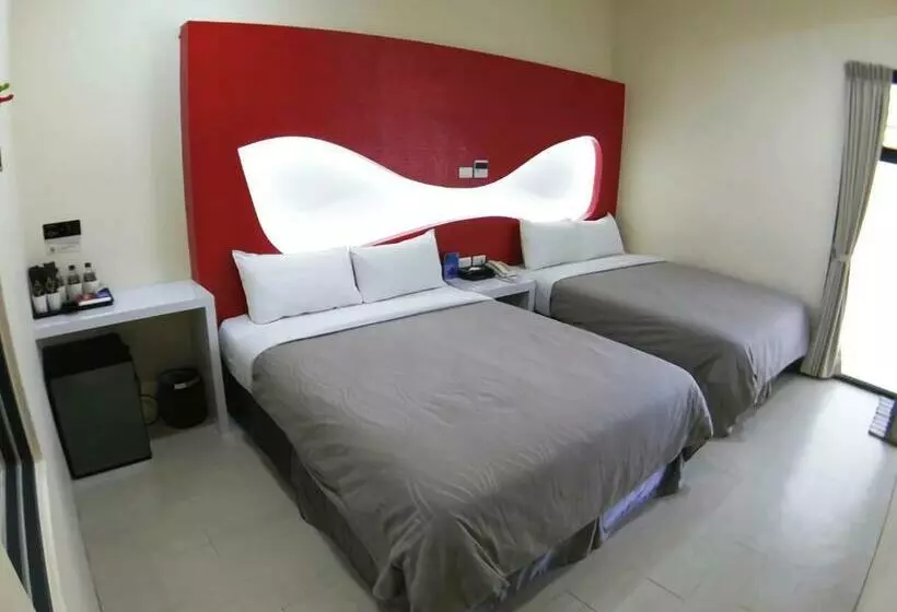 اتاق استاندارد چهار تخته, Coco Motel Boutique