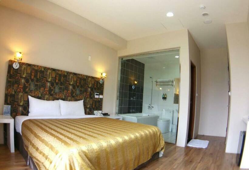 اتاق استاندارد با چشم‌انداز کوهستان, Coco Motel Boutique