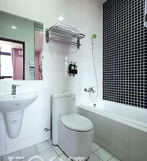 اتاق استاندارد, Coco Motel Boutique