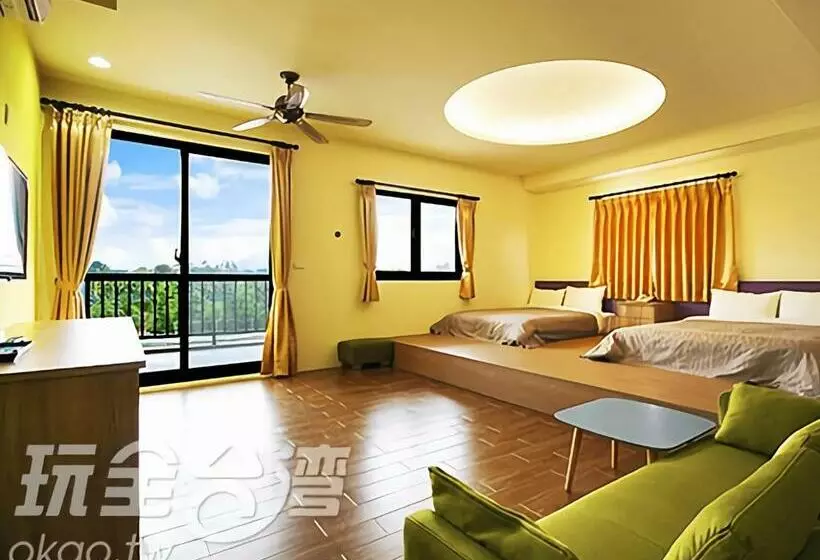 اتاق استاندارد چهار تخته, Coco Motel Boutique