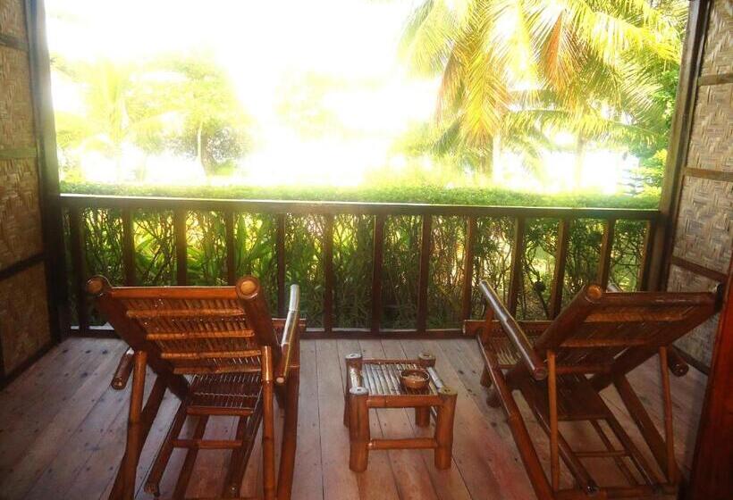 豪华海景房带阳台, Dacozy Beach Resort