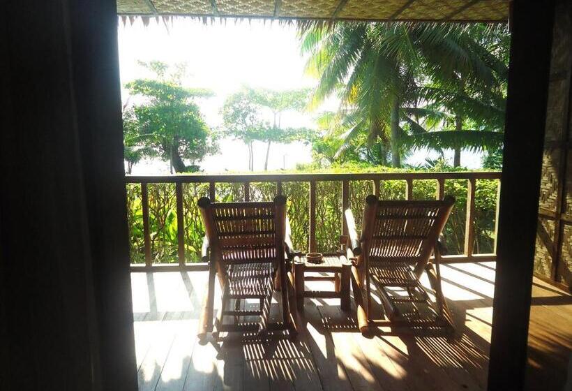 豪华海景房带阳台, Dacozy Beach Resort