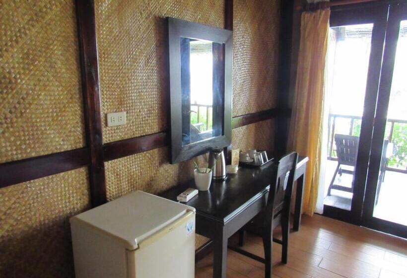 Номер Deluxe Вид на Море, Dacozy Beach Resort
