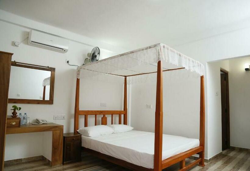 标准间, Aloy S Residence