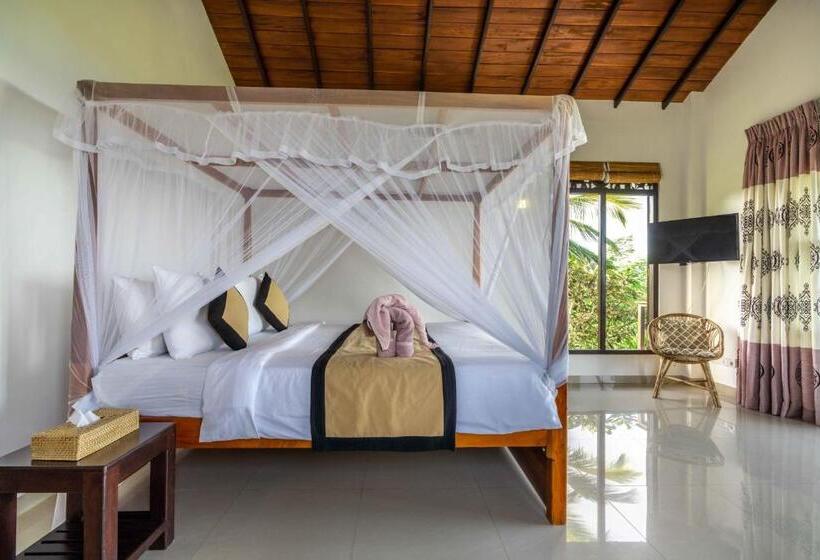 オーシャンビューデラックスルームバルコニー付き, Ananthaya Beach