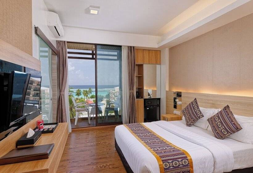 اتاق لوکس با چشم‌انداز, Arena Beach