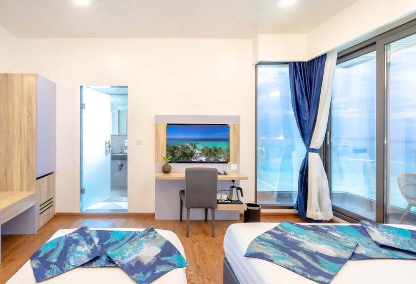 اتاق پرمیوم با چشم‌انداز دریا, Arena Beach