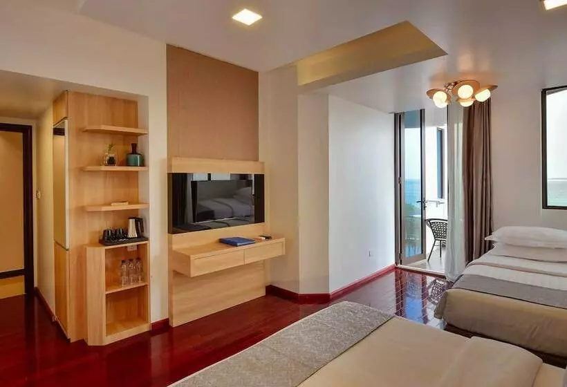 اتاق لوکس با چشمانداز, Arena Beach