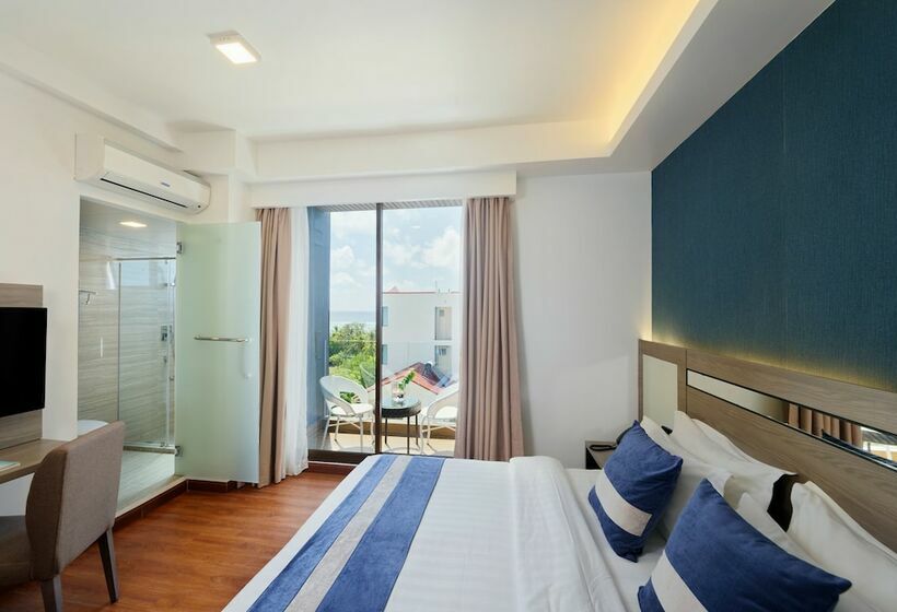 اتاق لوکس با چشم‌انداز, Arena Beach