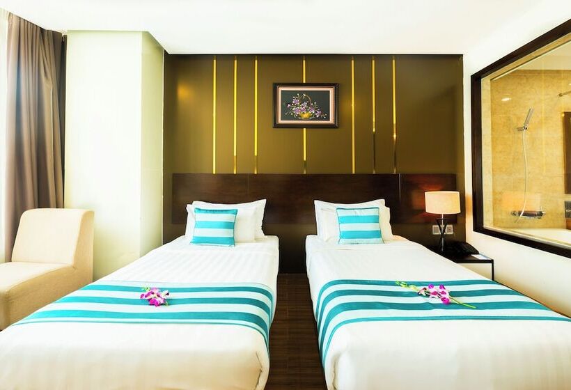 اتاق سوپریور با چشم‌انداز شهر, Avatar Danang