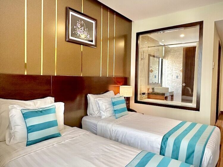 اتاق سوپریور با چشم‌انداز شهر, Avatar Danang