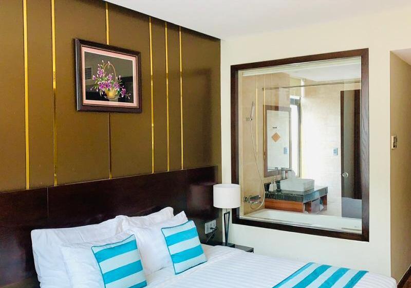 اتاق سوپریور با چشم‌انداز شهر, Avatar Danang