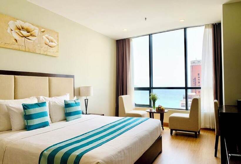 اتاق سوپریور با چشم‌انداز دریا, Avatar Danang