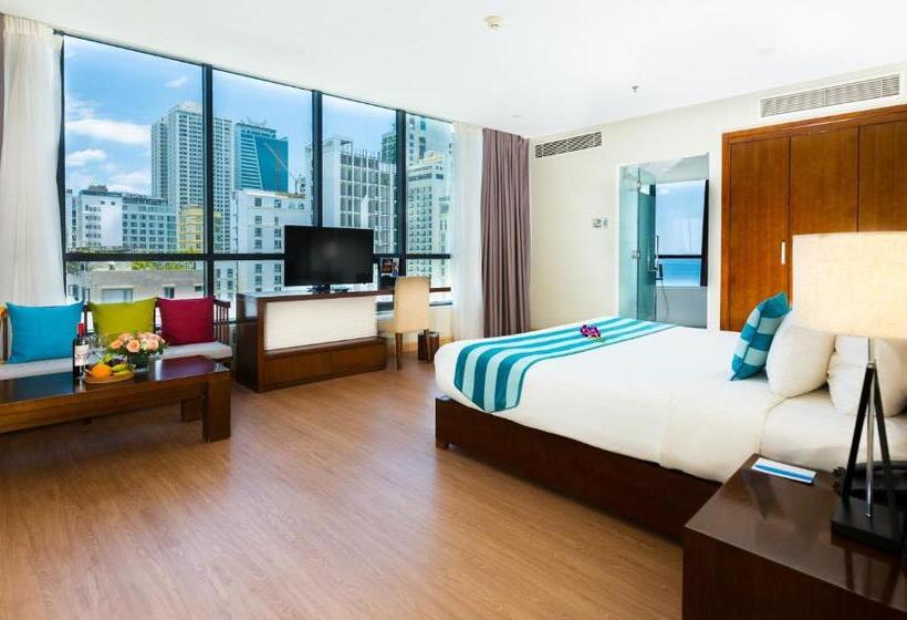 اتاق لوکس با چشم‌انداز دریا, Avatar Danang