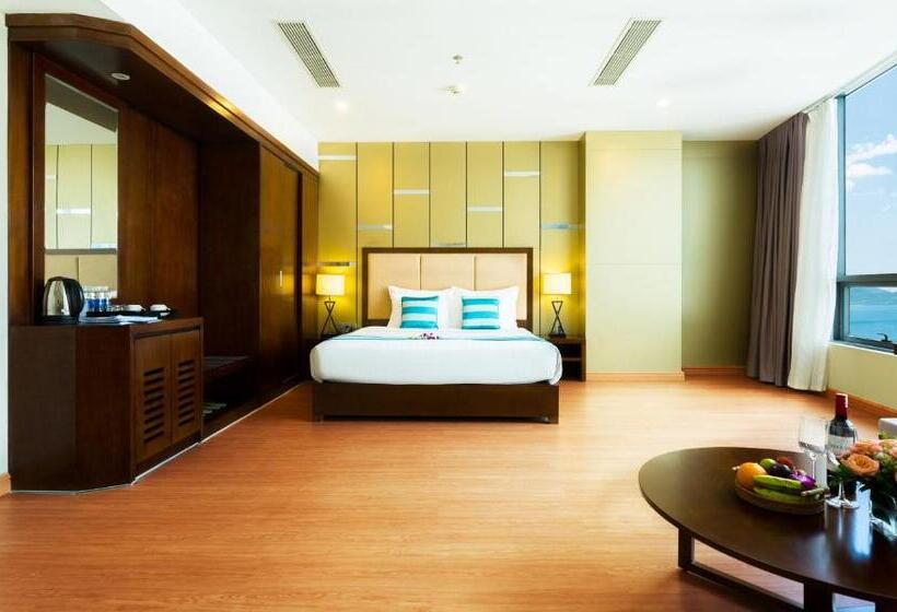 اتاق لوکس با چشم‌انداز دریا, Avatar Danang
