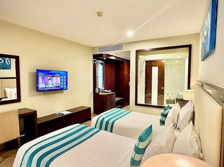 اتاق سوپریور با چشم‌انداز دریا, Avatar Danang