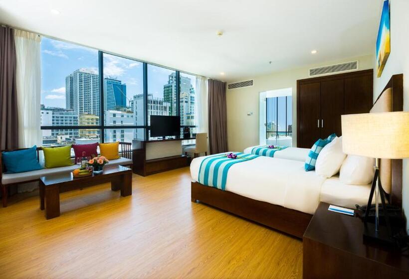 اتاق لوکس با چشم‌انداز دریا, Avatar Danang