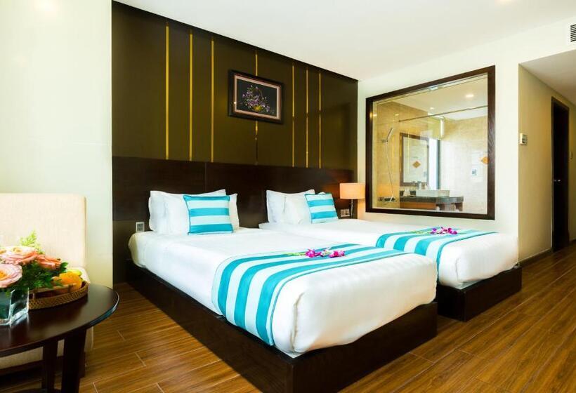 اتاق سوپریور با چشم‌انداز شهر, Avatar Danang