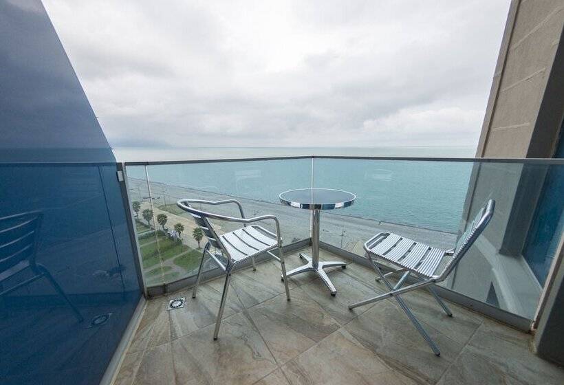 اتاق استاندارد با چشمانداز دریا, Era Palace Gonio