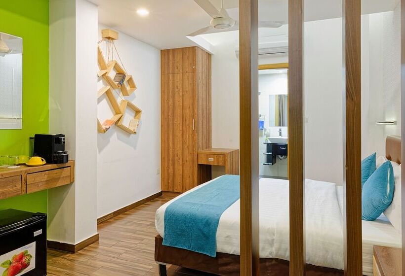 سوییت لوکس, H78