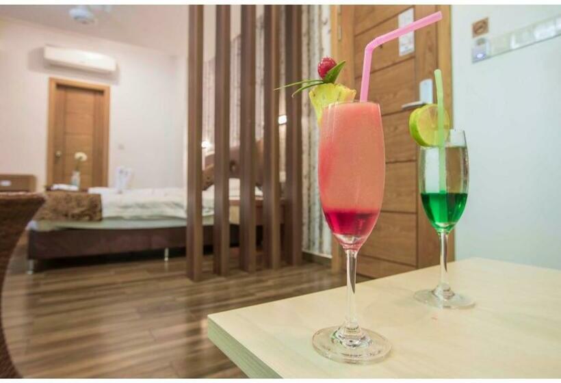 اتاق لوکس, H78