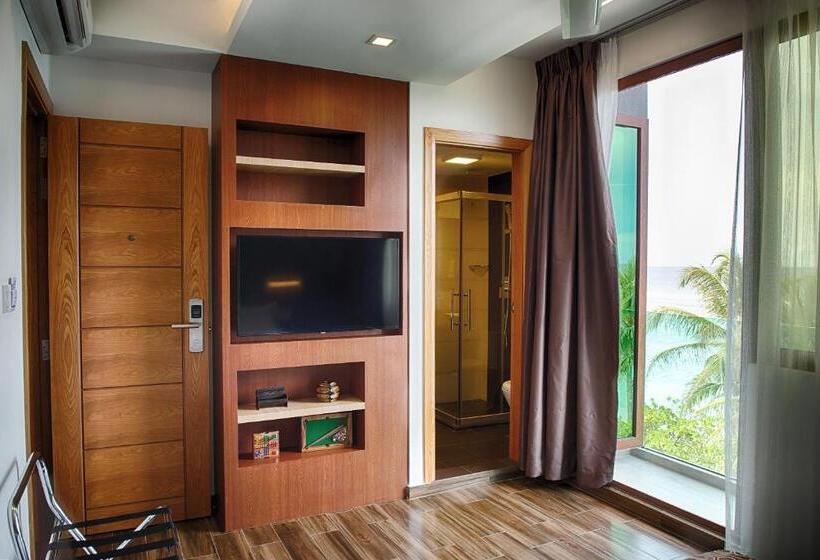 اتاق لوکس با چشمانداز دریا, H78