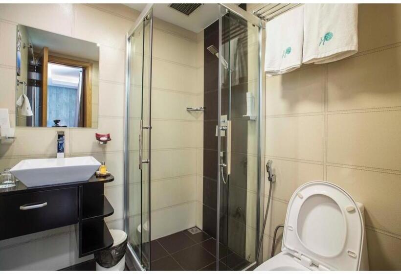 سوییت لوکس, H78