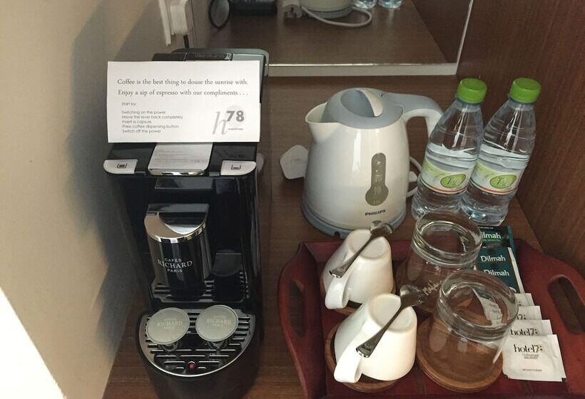 اتاق لوکس با چشمانداز دریا, H78