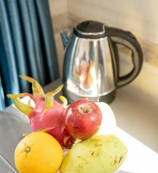 اتاق استاندارد چهارنفره با بالکن, Happy Danang