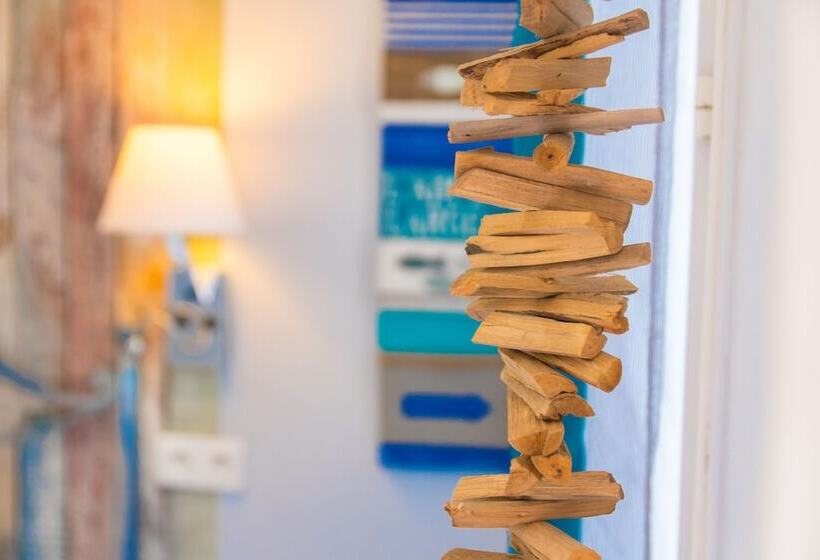 סטודיו סטנדרט נוף לים, Les Flots Bleus