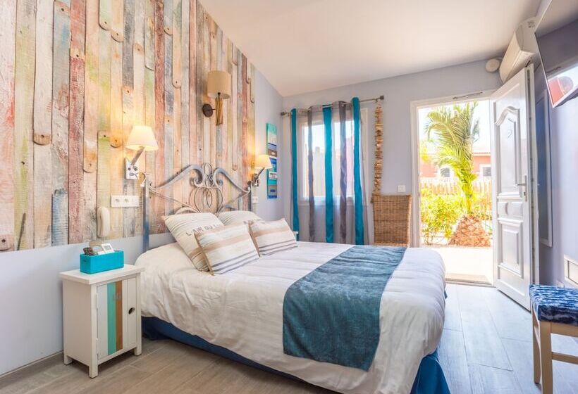 סטודיו סטנדרט נוף לים, Les Flots Bleus