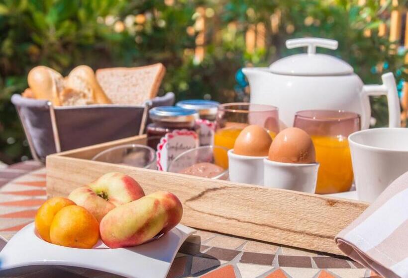 דירת דלוקס חדר שינה 1 עם נוף לים, Les Flots Bleus