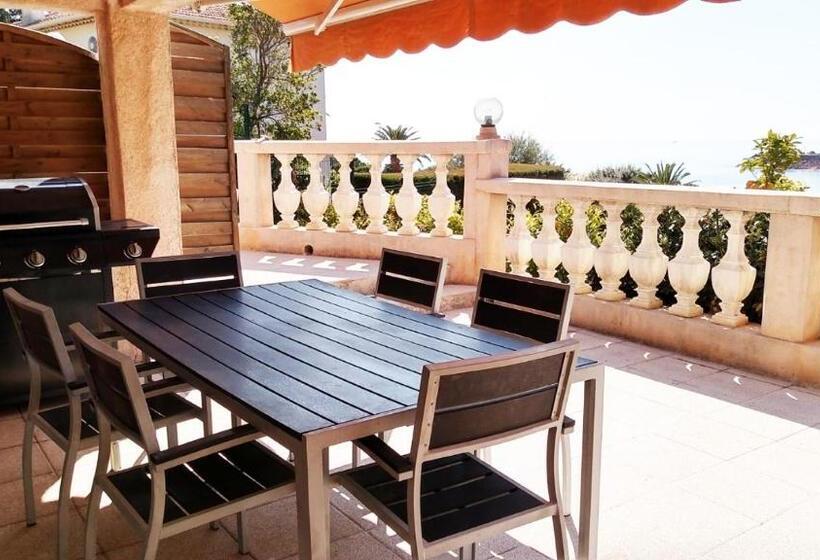 דירת 2 חדרים נוף לים, Les Flots Bleus