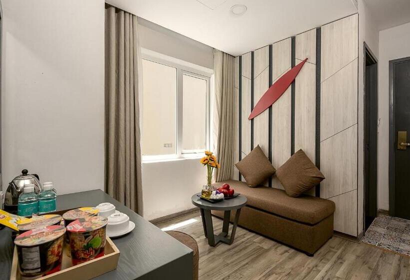 سوییت خانوادگی, Le House Boutique