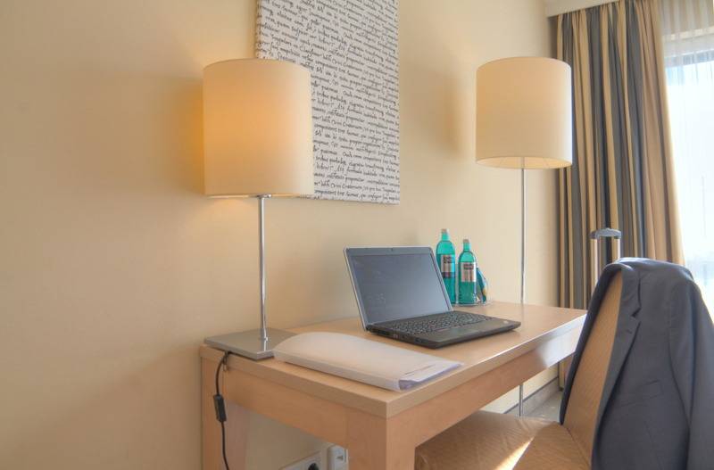 اتاق اکونومی, The Castle Ballet Taichung A Boutique