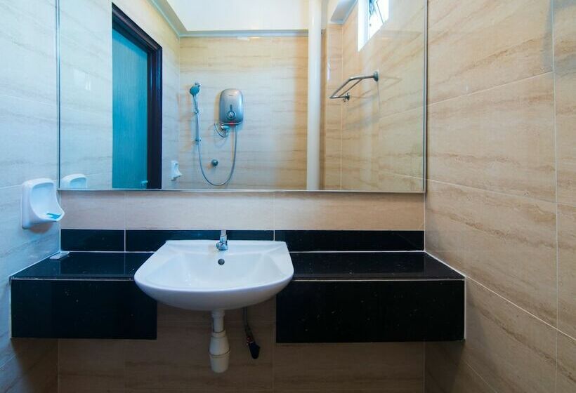 패밀리 스위트, OYO 528 Sea Princess Hotel