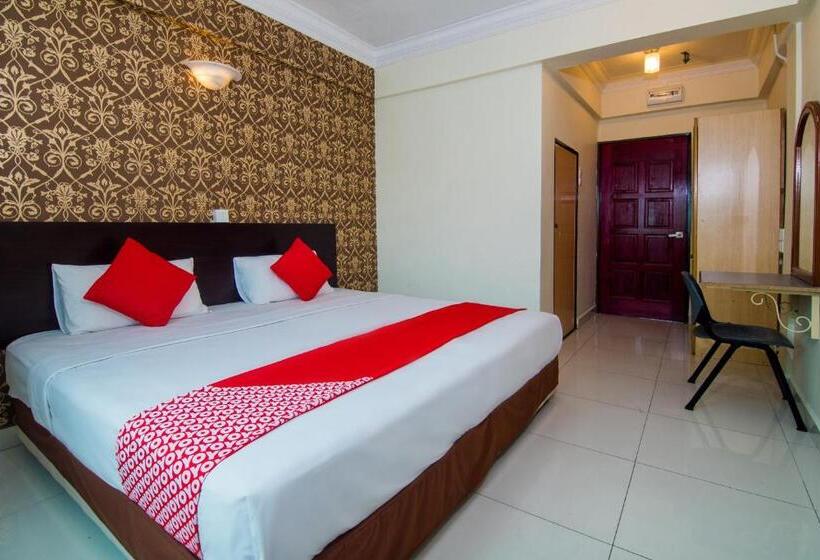 Номер Deluxe Кровать Кинг, OYO 528 Sea Princess Hotel