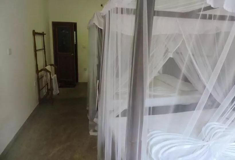 スタンダードルーム, Asantha Guest House