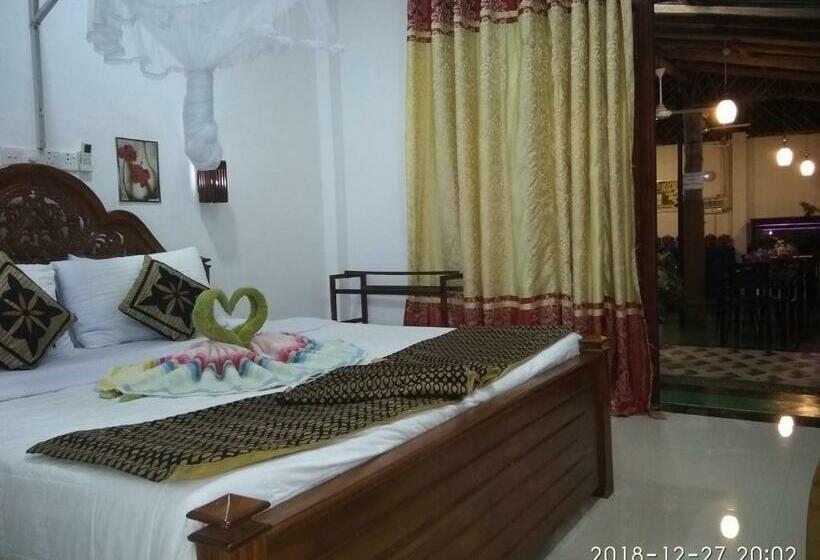 스탠다드 룸, Awon Mirissa