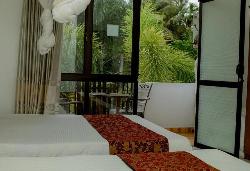 디럭스 패밀리 룸, Awon Mirissa