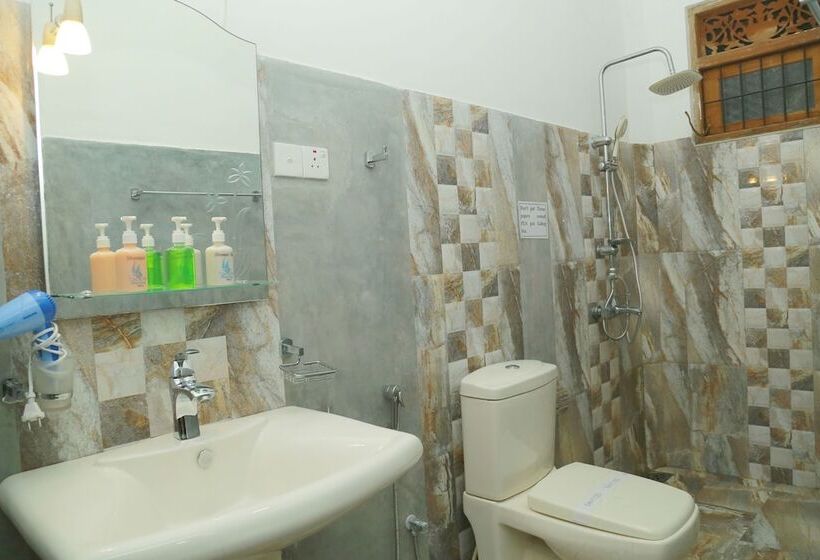 스탠다드 룸, Awon Mirissa